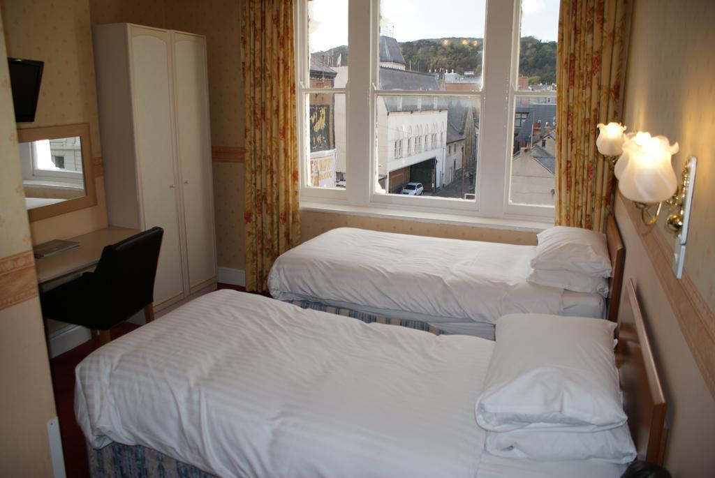 The Queens Lodge Llandudno Ngoại thất bức ảnh